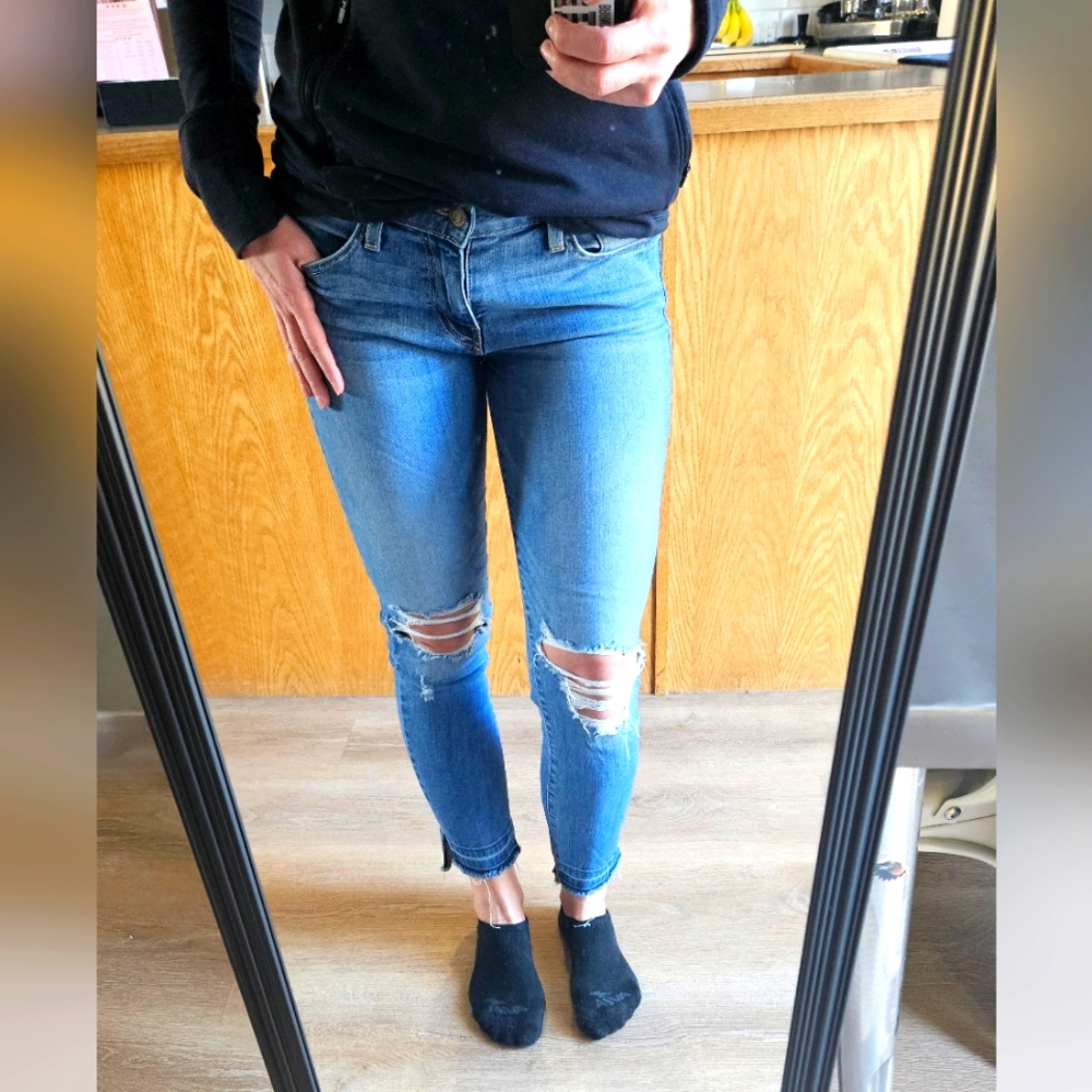 Flying monkey jeans size 28